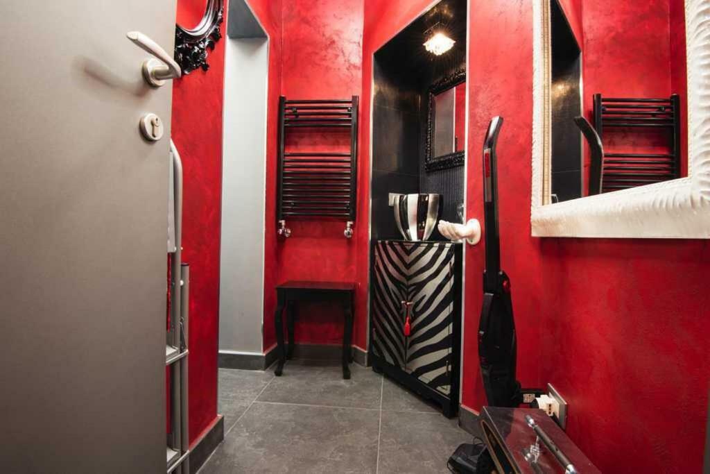 Jacuzzi Love Suitesweetrome Exterior photo